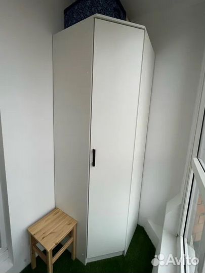 Шкаф угловой