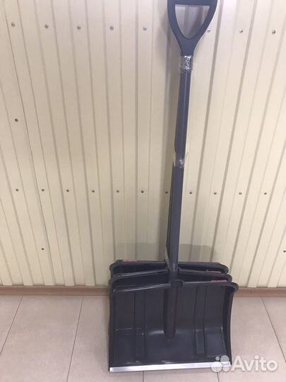 Лопата снеговая