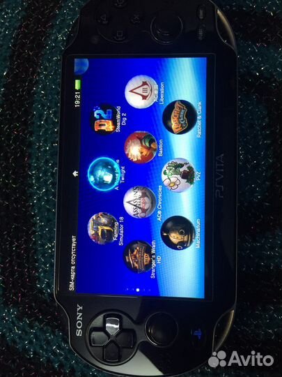 Продам Sony PlayStation Vita