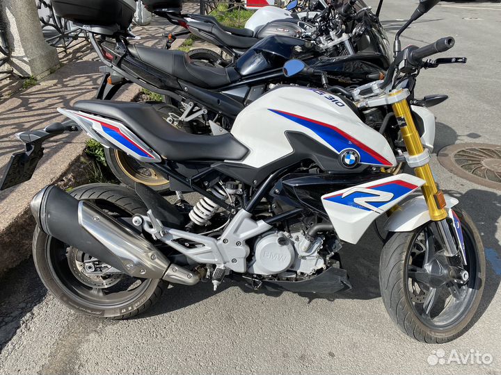 BMW g310r