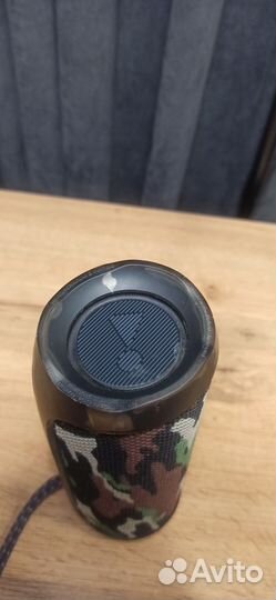 Продам JBL flip 4 Оригинал