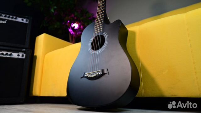 Гитара новая с чехлом