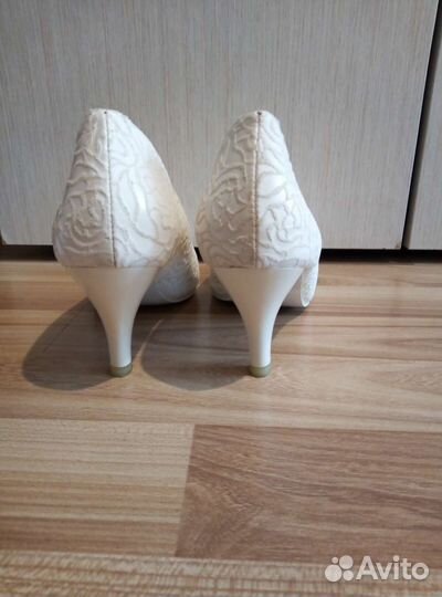 Туфли женские