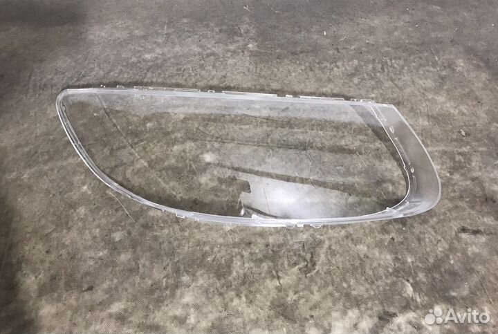 Стекло фар Hyundai Santafe 2006-2012
