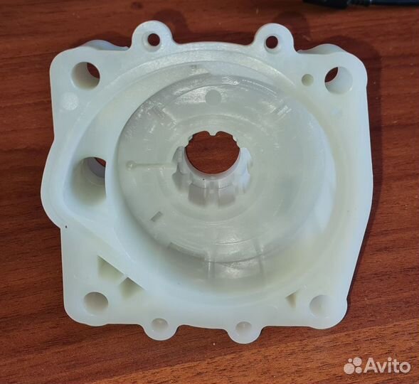 Корпус помпы охлаждения Yamaha 25-30, F20-25