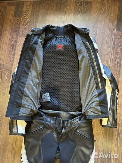 Мотокомбинезон dainese раздельный