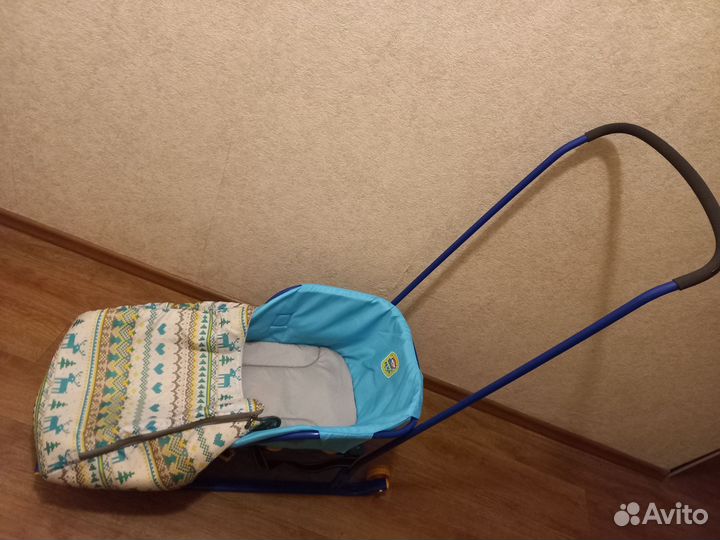 Детские санки,на колесиках