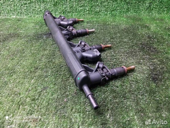 Форсунка инжекторная электрическая Peugeot 308 (2