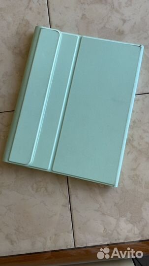 Чехол на iPad Air 4 и iPad Air 5