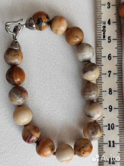 Браслет и бусы из натурального камня