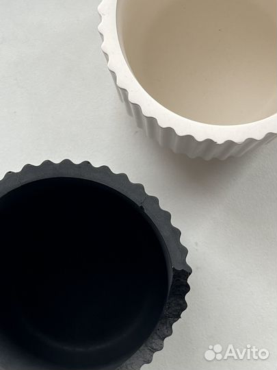 Стаканы из гипса с крышками