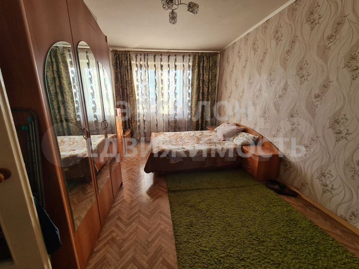 2-к. квартира, 54 м², 10/10 эт.