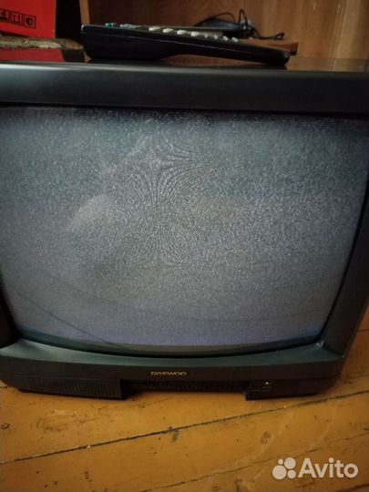 Телевизор б/у, рабочий Daewoo, пульт