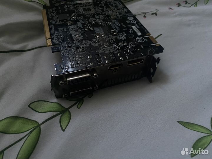 Видеокарта GTX 950 2gb