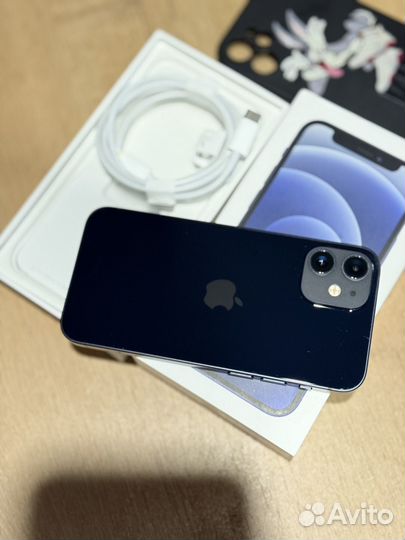 iPhone 12 mini, 64 ГБ