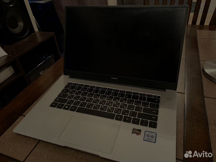 Huawei matebook d15