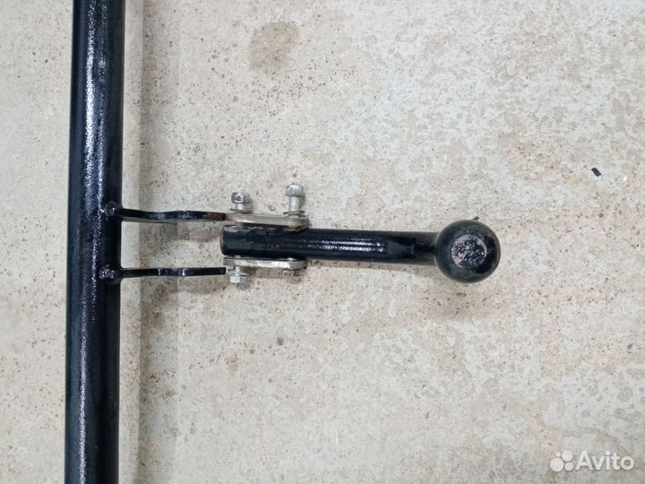 Фаркоп на солярис 2 с 2017г и киа рио 4 с 2017г