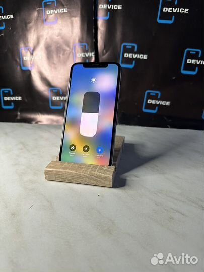 iPhone X, 256 ГБ