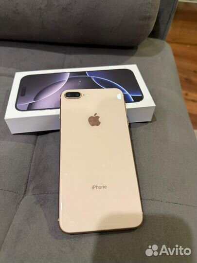 iPhone 8 Plus, 64 ГБ