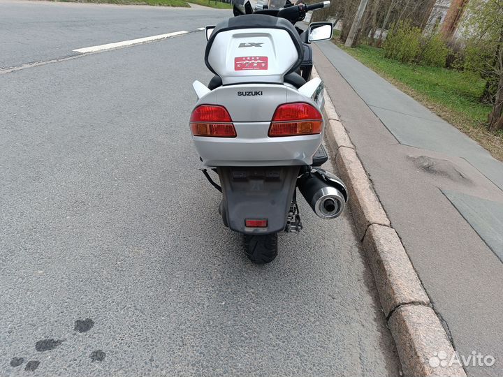 Suzuki skywave 650LX