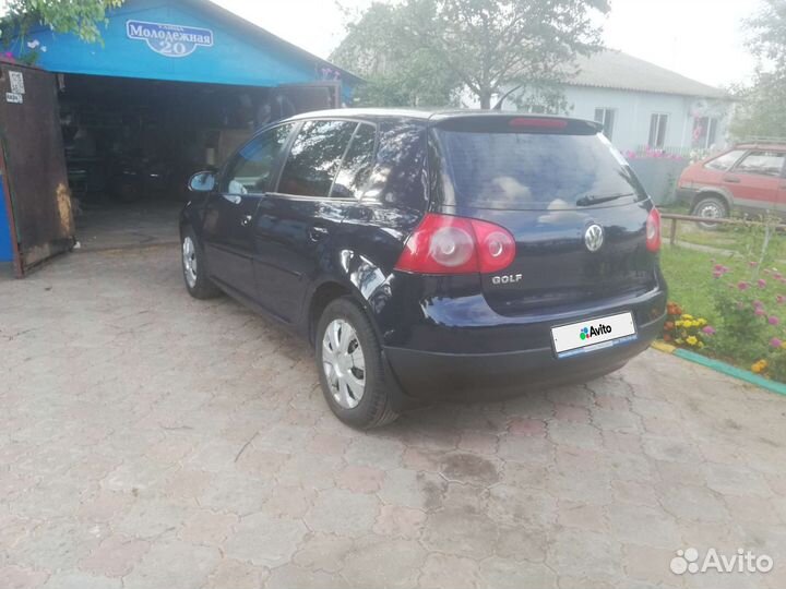 Volkswagen Golf 1.4 МТ, 2008, 290 000 км
