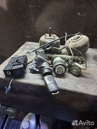 Замки личинки с ключом audi a8 d2