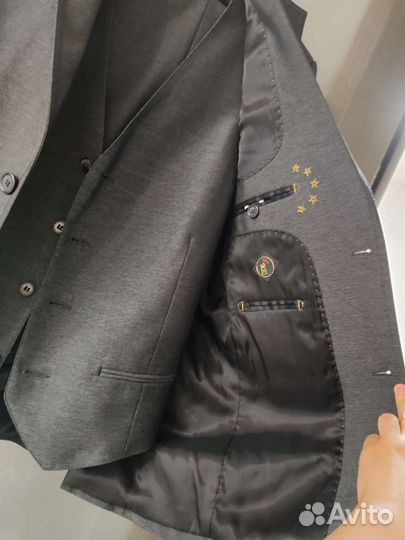 Школьная форма тройка на 8 и 9, 10 класс