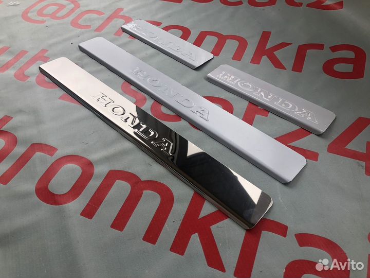 Honda Fit (2001-2007) накладки на пороги