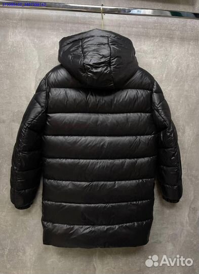 Уют в каждом стежке: пуховик Moncler