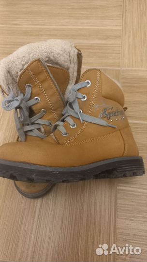 Зимние ботинки для девочки