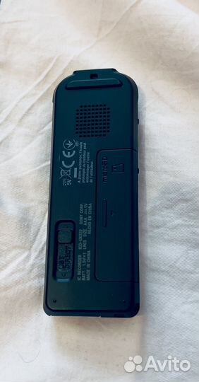 Цифровой диктофон Sony ICD-UX522