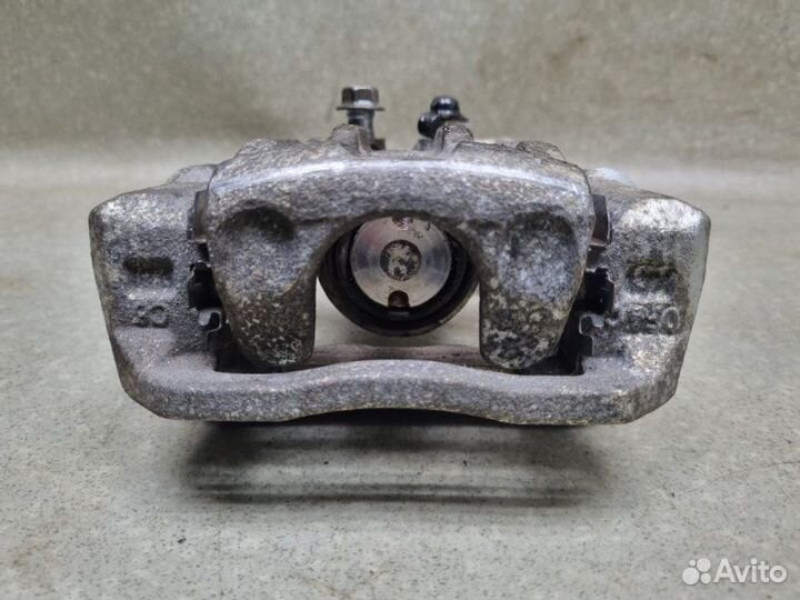 Суппорт задний правый Hyundai Creta