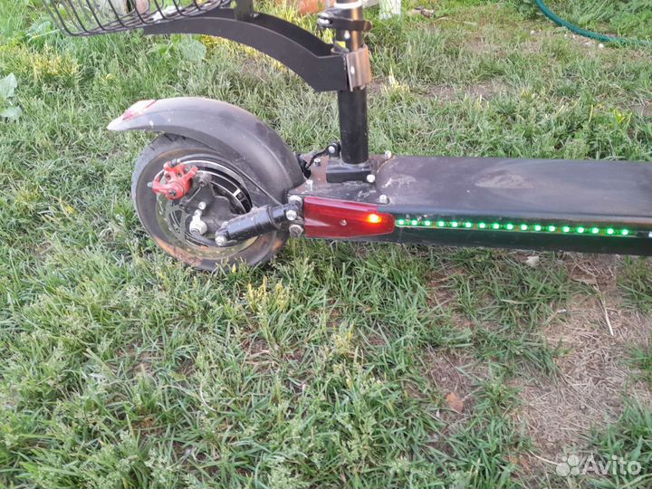 Электросамокат для взрослых с сиденьем