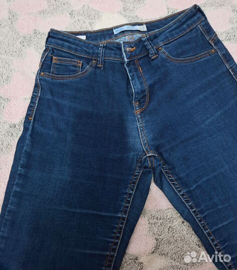 Джинсы женские