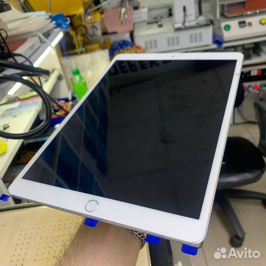 Замена стекла iPad