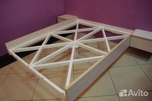 Парящая кровать