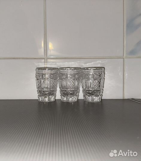 Хрустальные рюмки