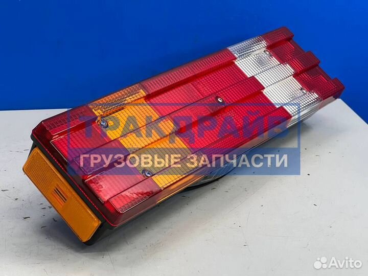 Фонарь задний Мерседес Актрос левый (6 секций) расстояние между крепёжными болтами 200мм