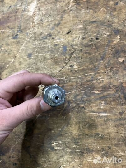 Датчик детонации Тойота Гайа