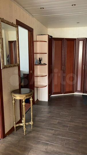 2-к. квартира, 53 м², 2/5 эт.