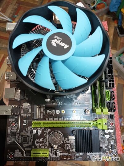 Материнская плата2011+проц 28потокoв+память16-32GB