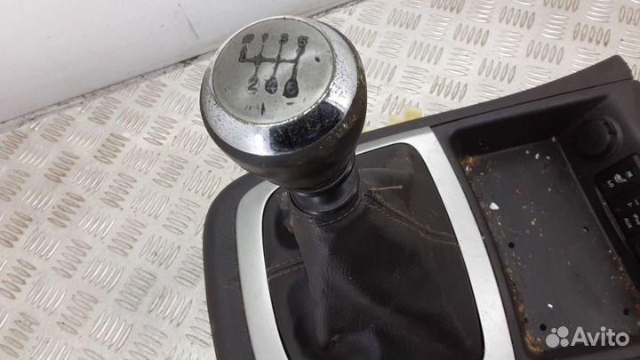 Кулиса Hyundai Santa Fe 2 (CM) 2010 437312B000