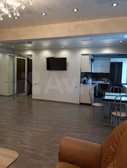 2-к. квартира, 69 м², 5/5 эт.