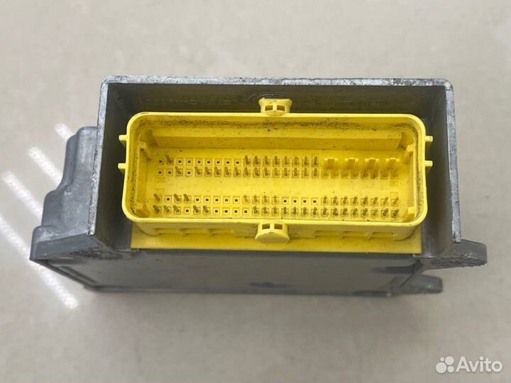 Блок управления AirBag Volkswagen Passat B7 CPR