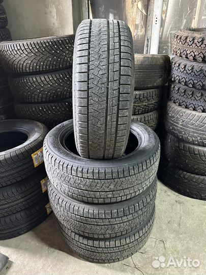 Triangle PL02 235/55 R18 105