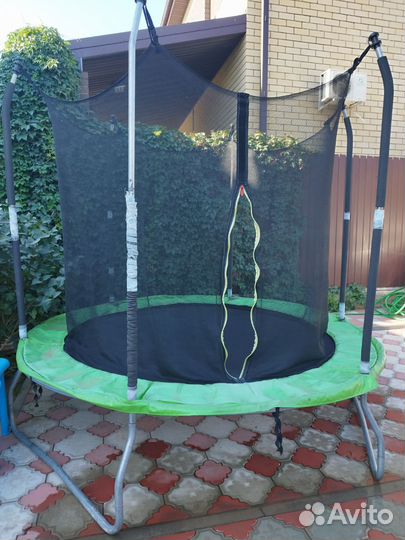 Батут с сеткой 244см