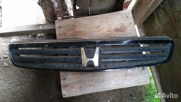 Решётка радиатора Honda