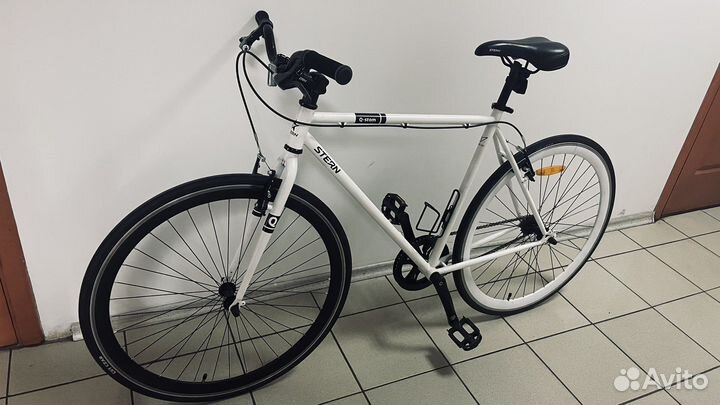 Велосипед взрослый городской stern Q-stom