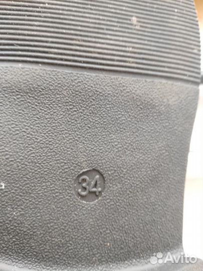 Продаю туфли для девочки