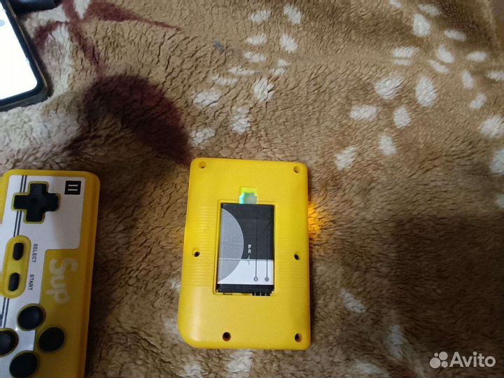 Портативная игровая приставка sup